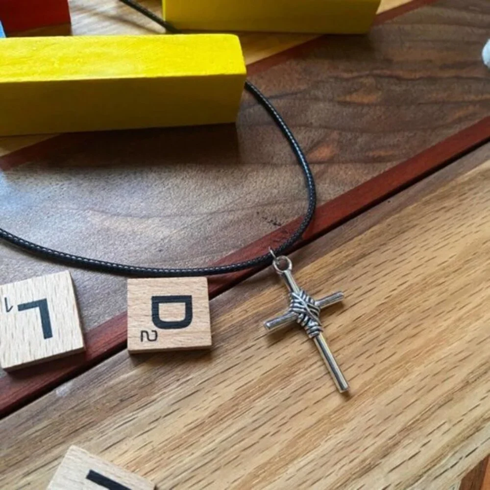 Cross Rope - Silver Necklace - Picture 2 of 3